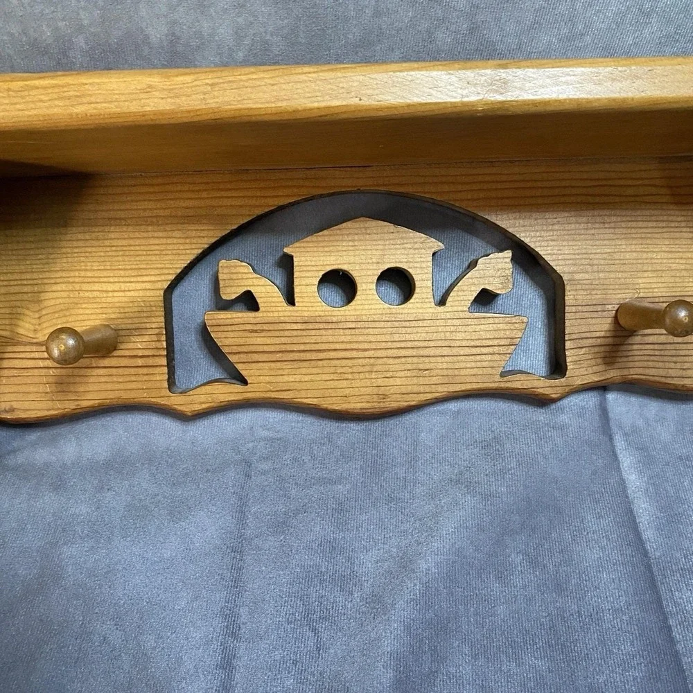 Vintage Handmade Wood Heart Cutout Wall Shelf Noah's Ark w/ 2 Pegs Nursery